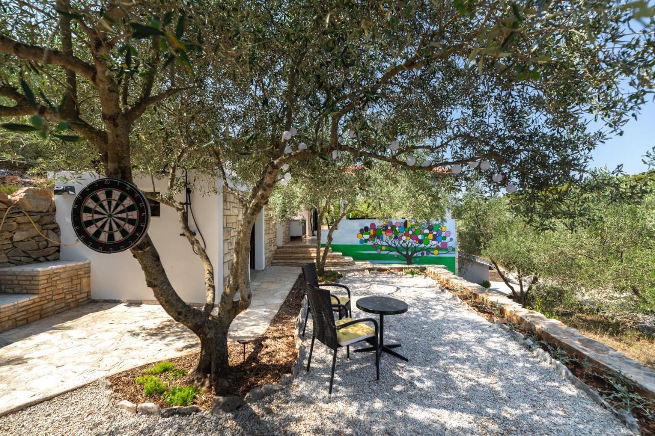 Holiday Home Liberan Вела Лука Екстериор снимка