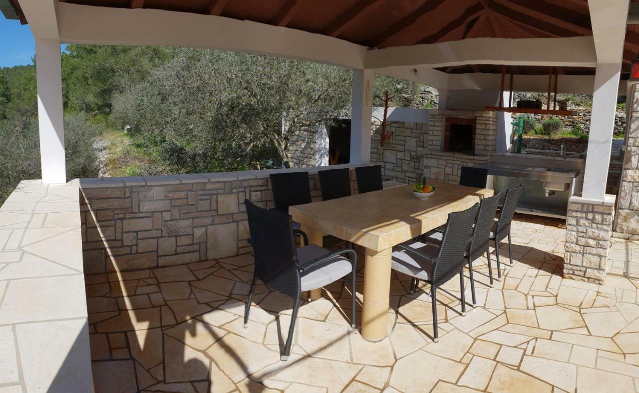 Holiday Home Liberan Вела Лука Екстериор снимка